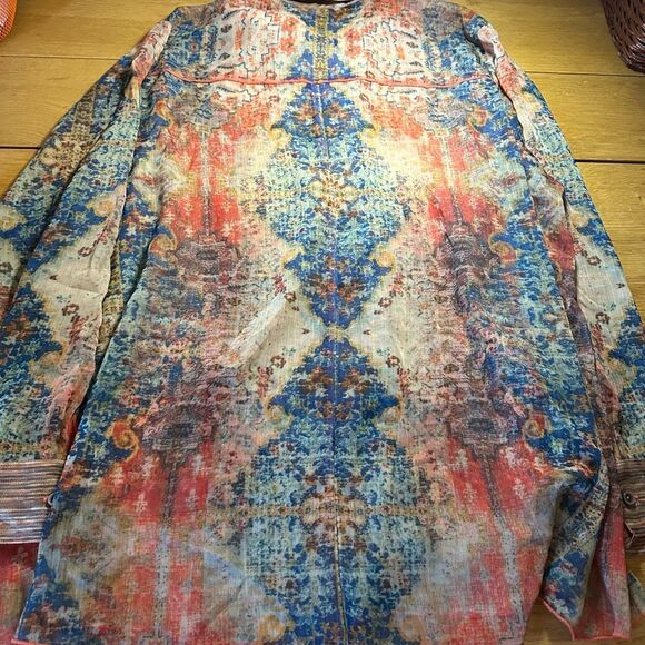 Soft Surroundings sheer watercolor geometric print button-up blouse 2x - Picture 8 of 10